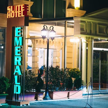 Emerald Suite Hotel Baku Bagian luar foto