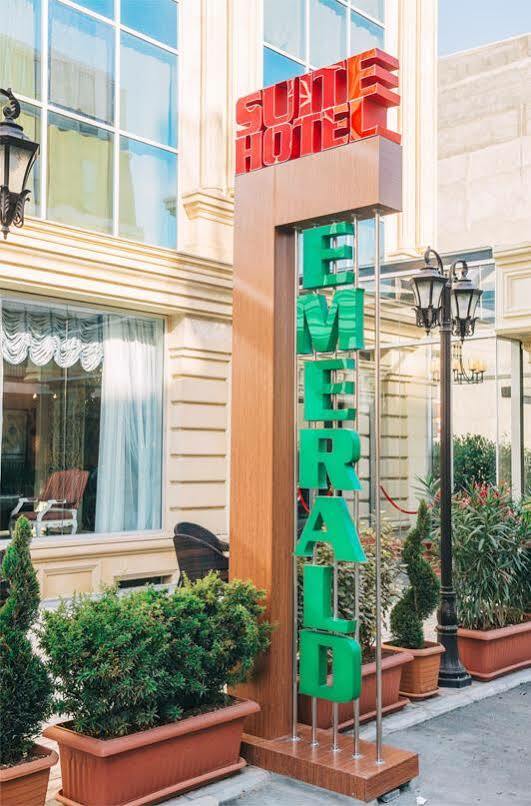 Emerald Suite Hotel Baku Bagian luar foto