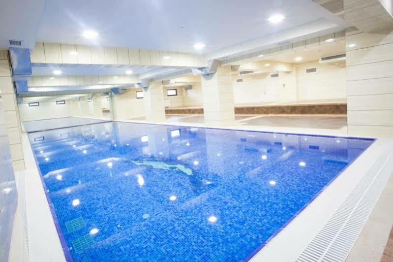 Emerald Suite Hotel Baku Bagian luar foto