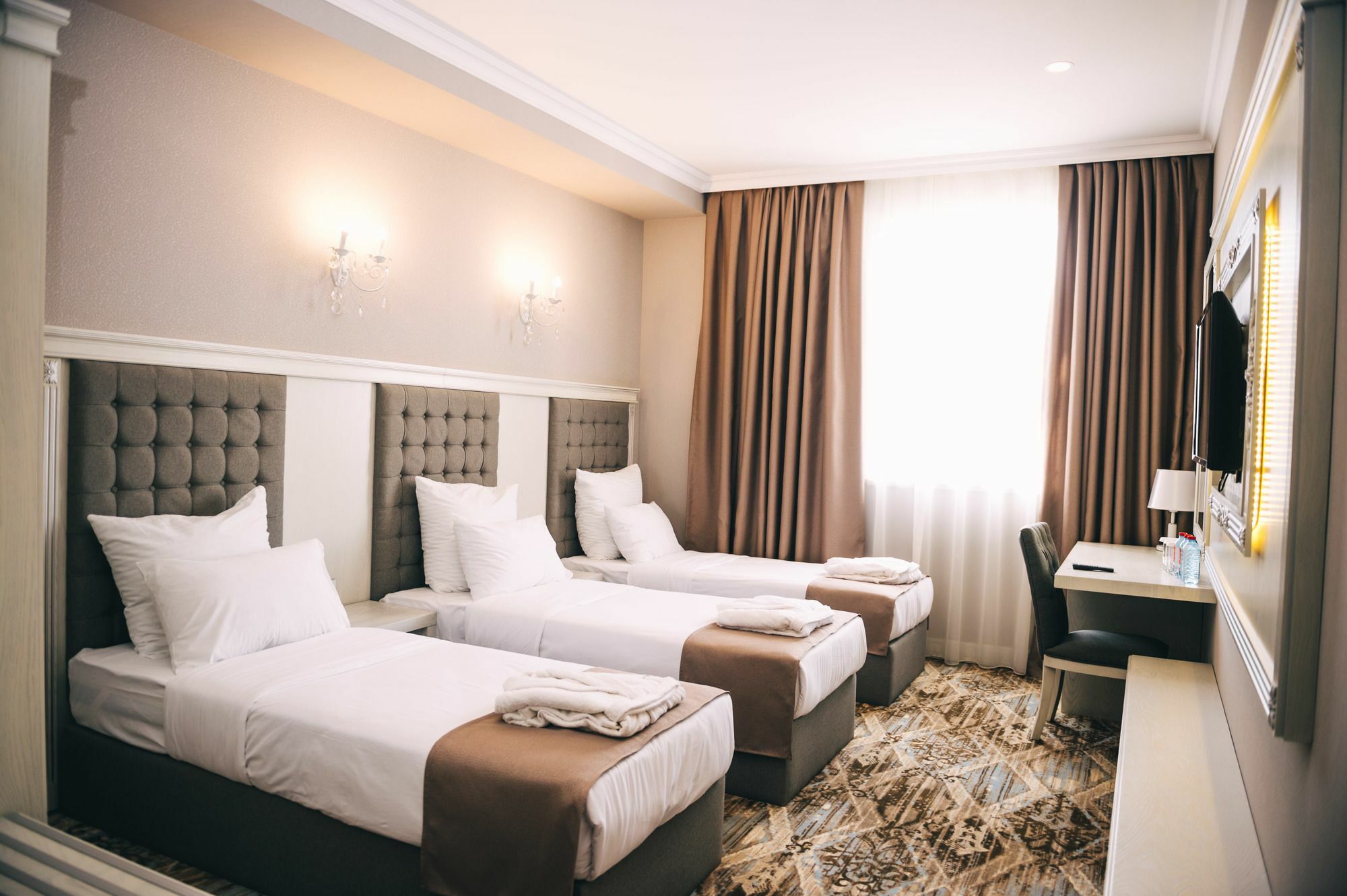 Emerald Suite Hotel Baku Bagian luar foto